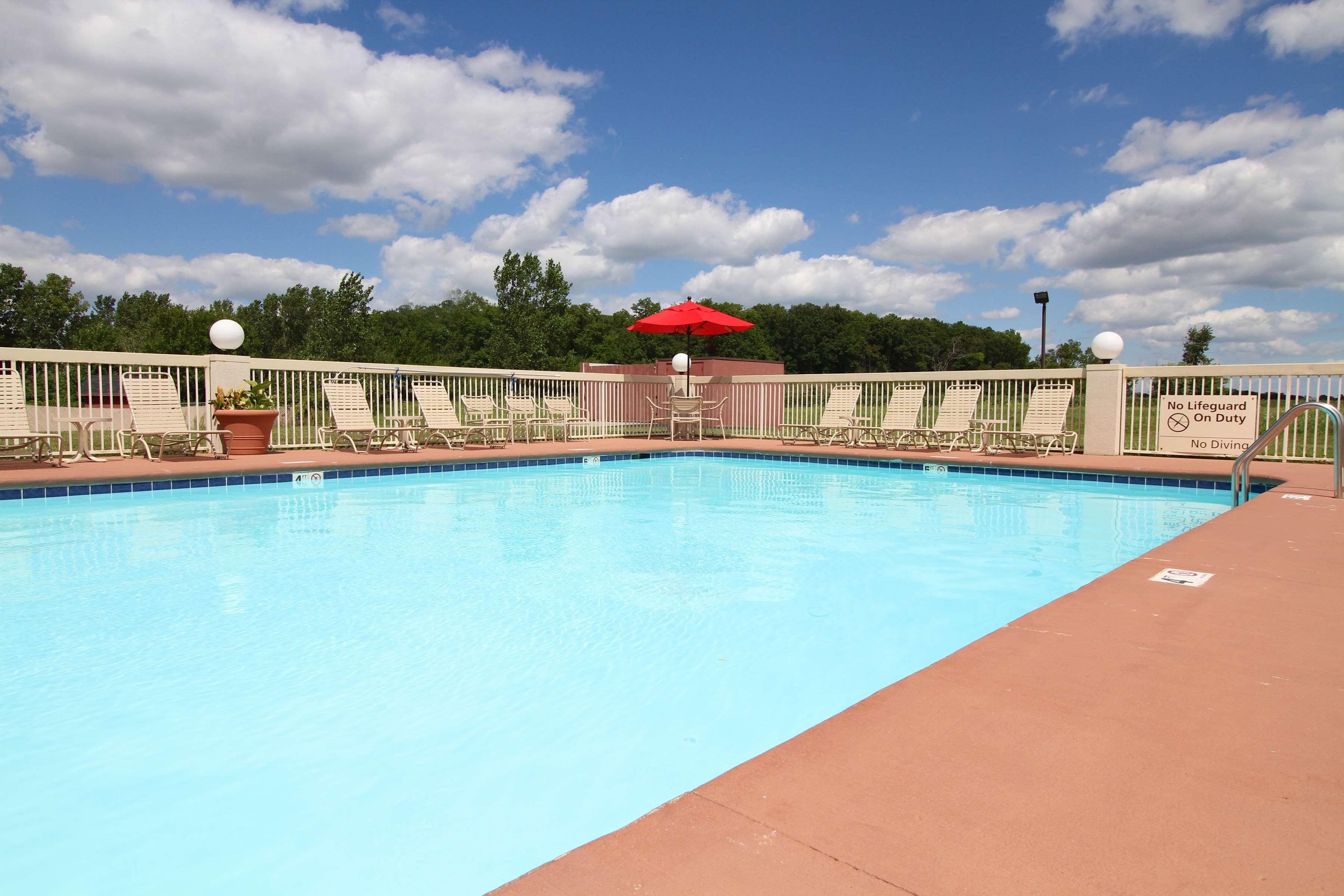 Country Inn & Suites By Radisson, Sandusky South, Oh Milan 외부 사진